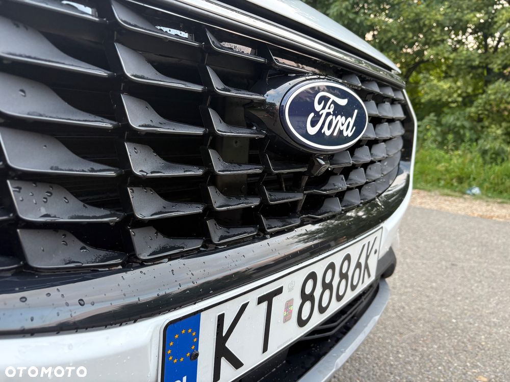 Ford Kuga 2.5 FHEV AWD Active eCVT - 19