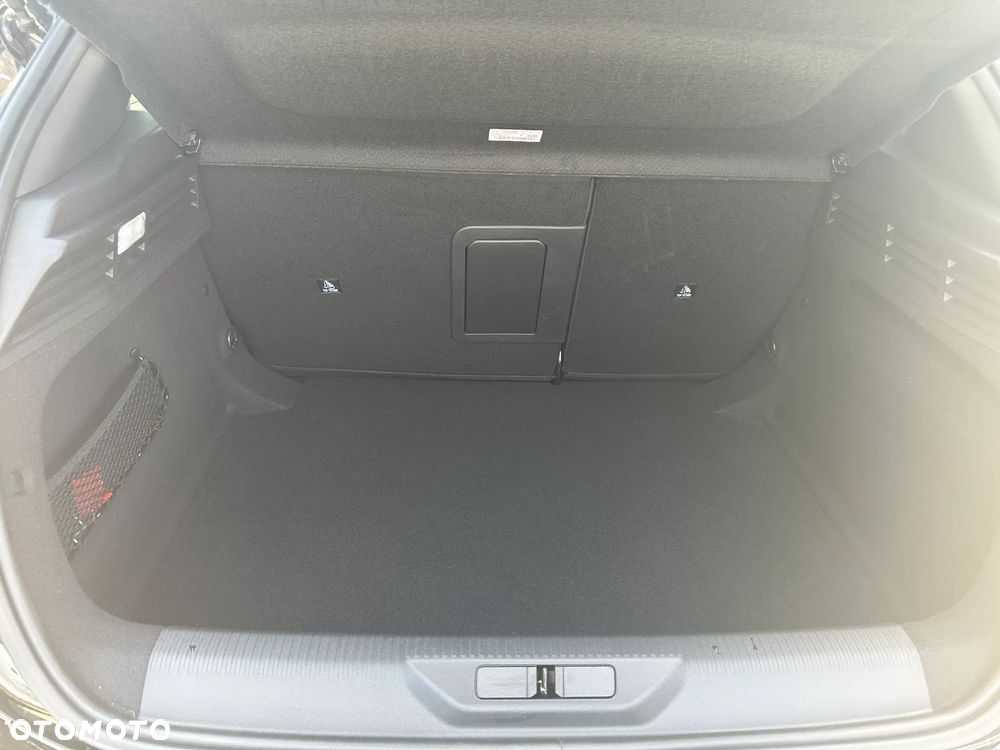 Peugeot 308 1.2 mHEV GT Exclusive S&S e-DCS6 - 19