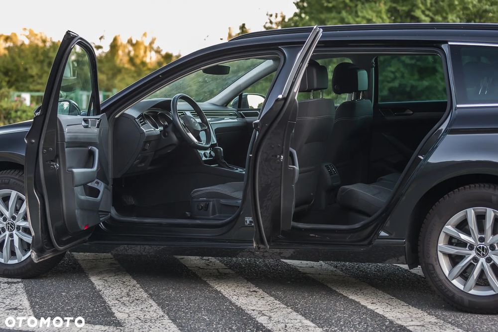 Volkswagen Passat 1.5 TSI EVO Business DSG - 10