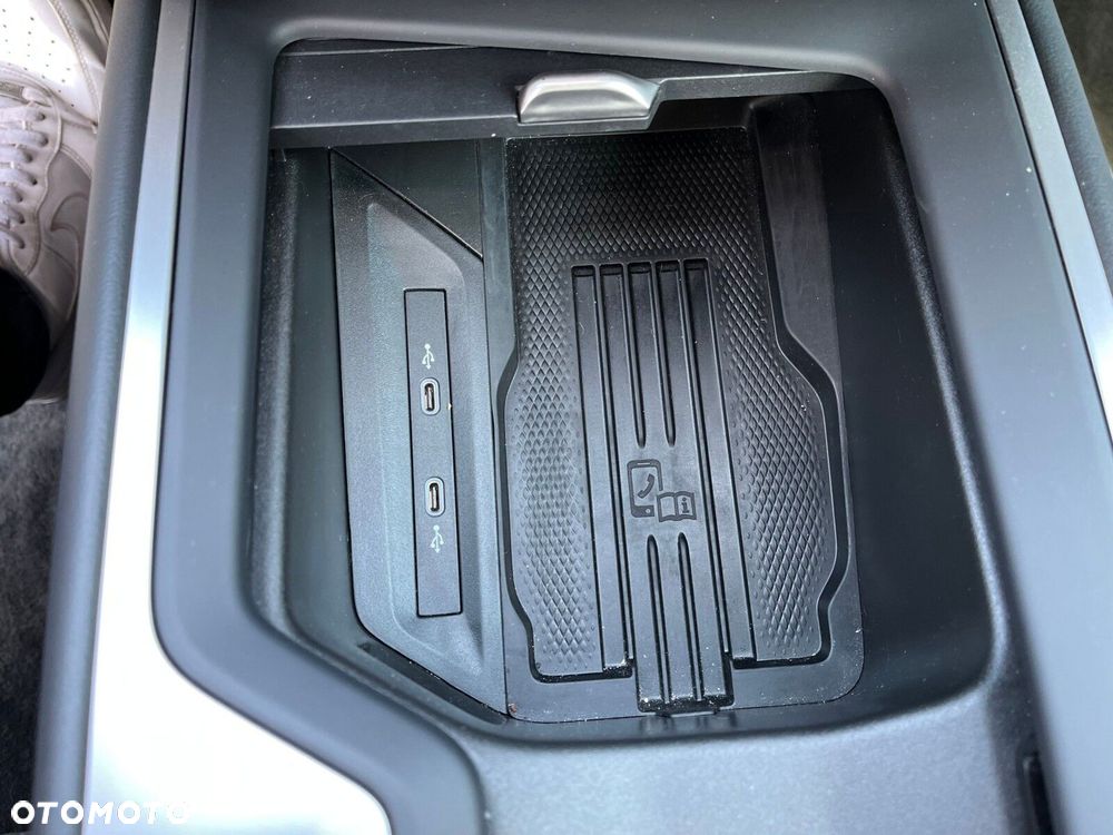 Volkswagen Passat 1.5 TSI ACT mHEV Style DSG - 32