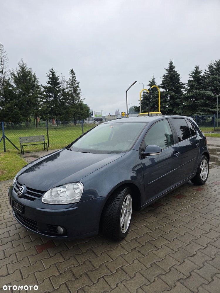 Volkswagen Golf - 3