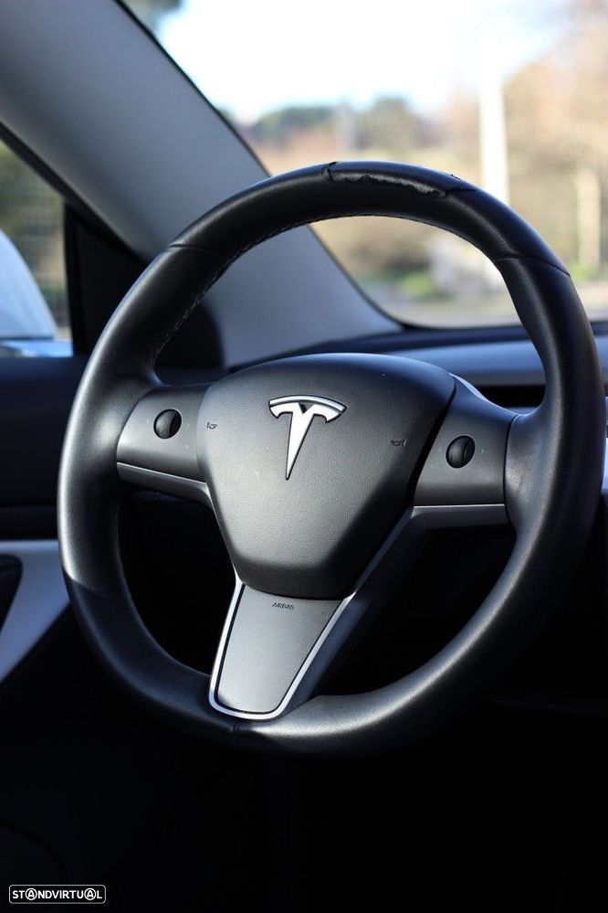 Tesla Model 3 Long Range Tração Integral - 28