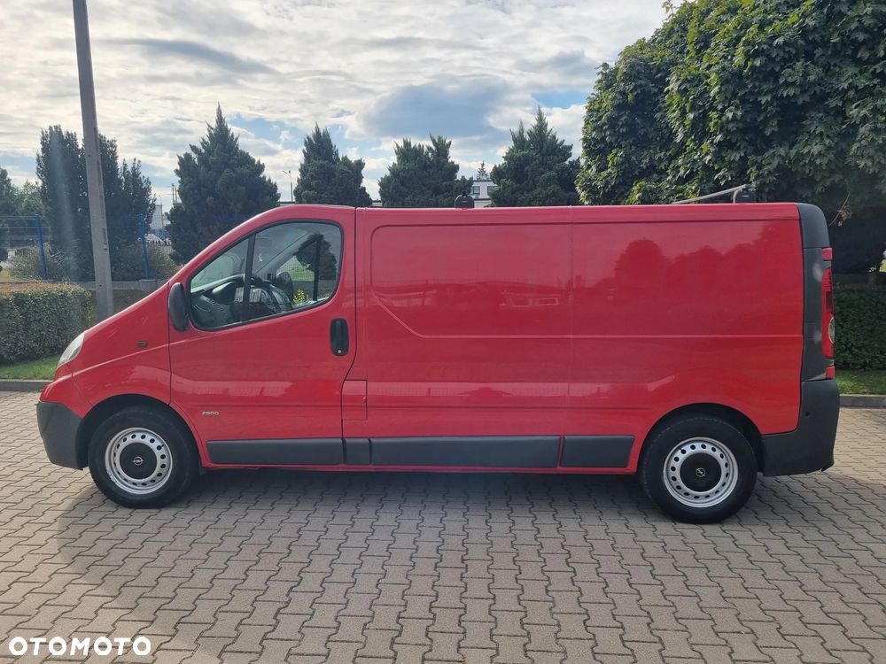 Opel vivaro long - 8