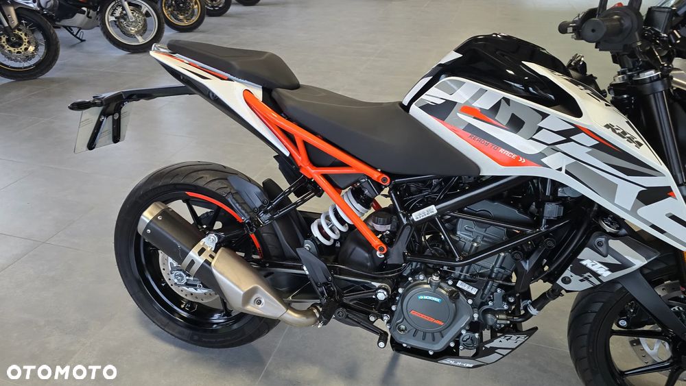 KTM Duke 125 - 27