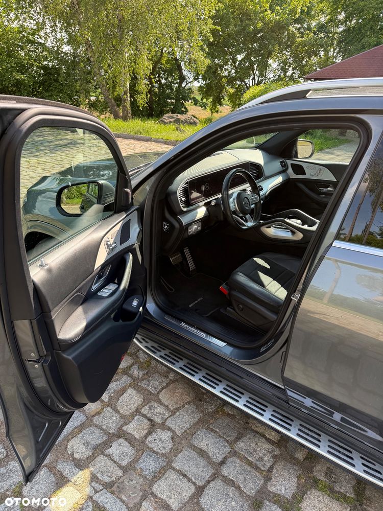 Mercedes-Benz GLE - 12