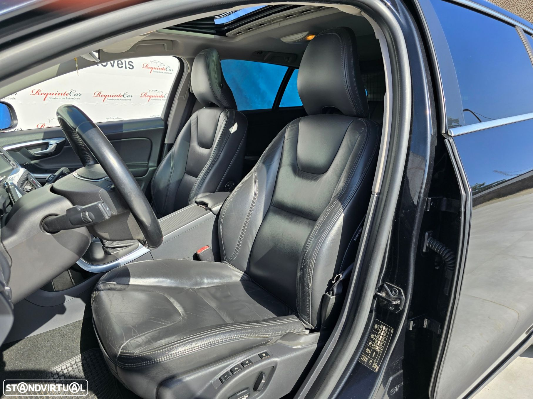 Volvo V60 D2 Geartronic Powershift - 17