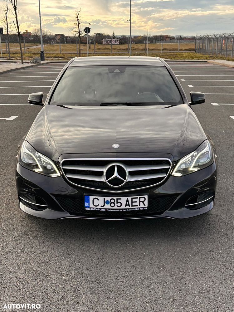 Mercedes-Benz E 200 BlueTEC 7G-TRONIC Elegance - 2