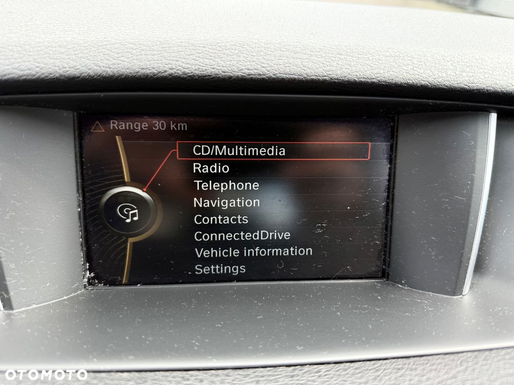 BMW X1 sDrive18d xLine - 23