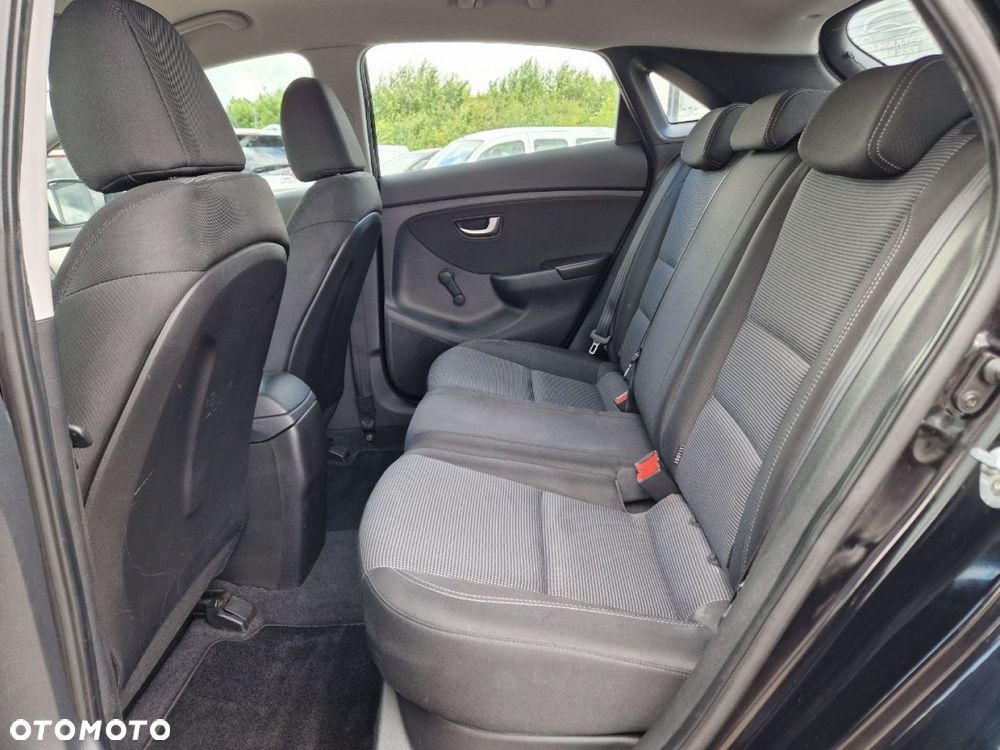 Hyundai i30 1.6 GDI Style - 8