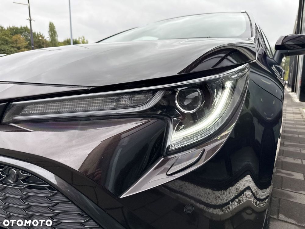 Toyota Corolla 1.8 Hybrid Comfort - 31