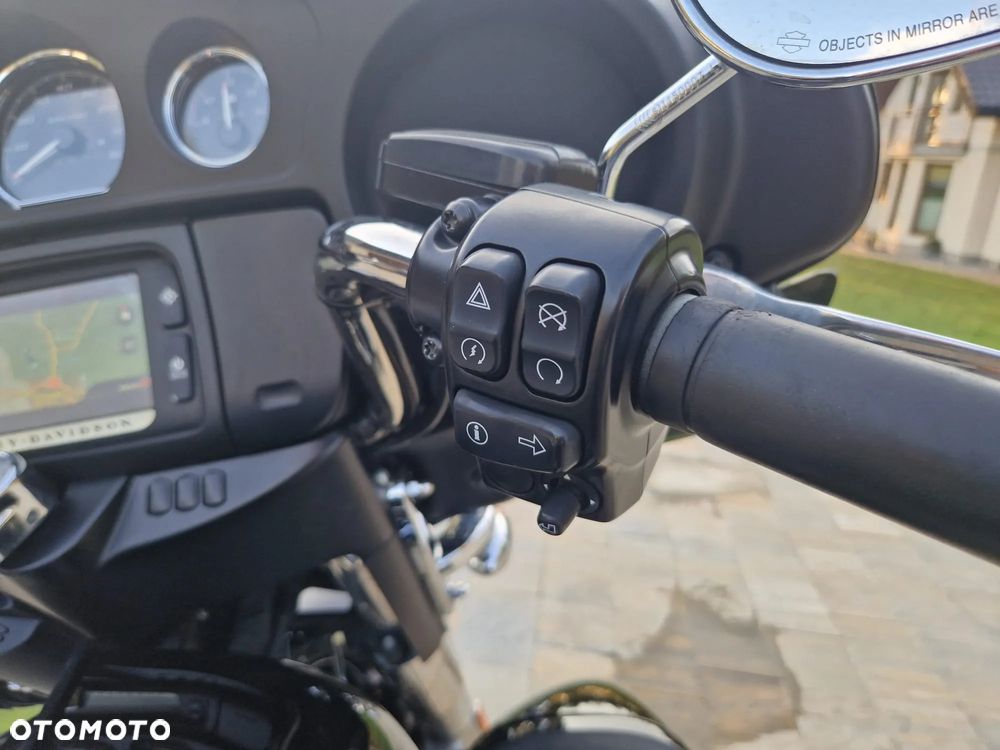 Harley-Davidson FLHTCU Ultra - 19