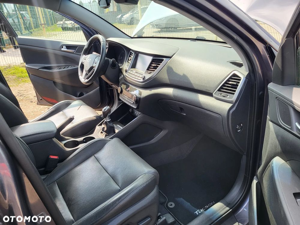 Hyundai Tucson 2.0 CRDi 4WD Passion - 32