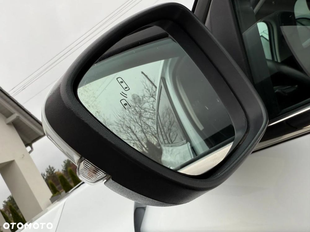 Ford Focus 1.5 EcoBlue STart-Stopp-System TITANIUM - 21