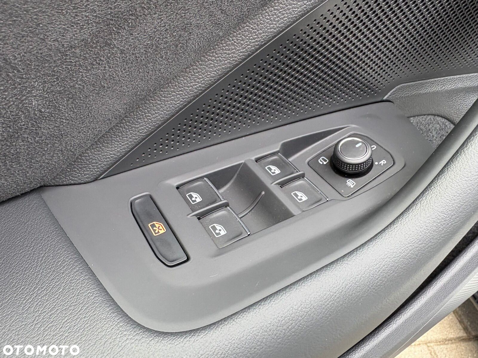 Volkswagen Passat - 24