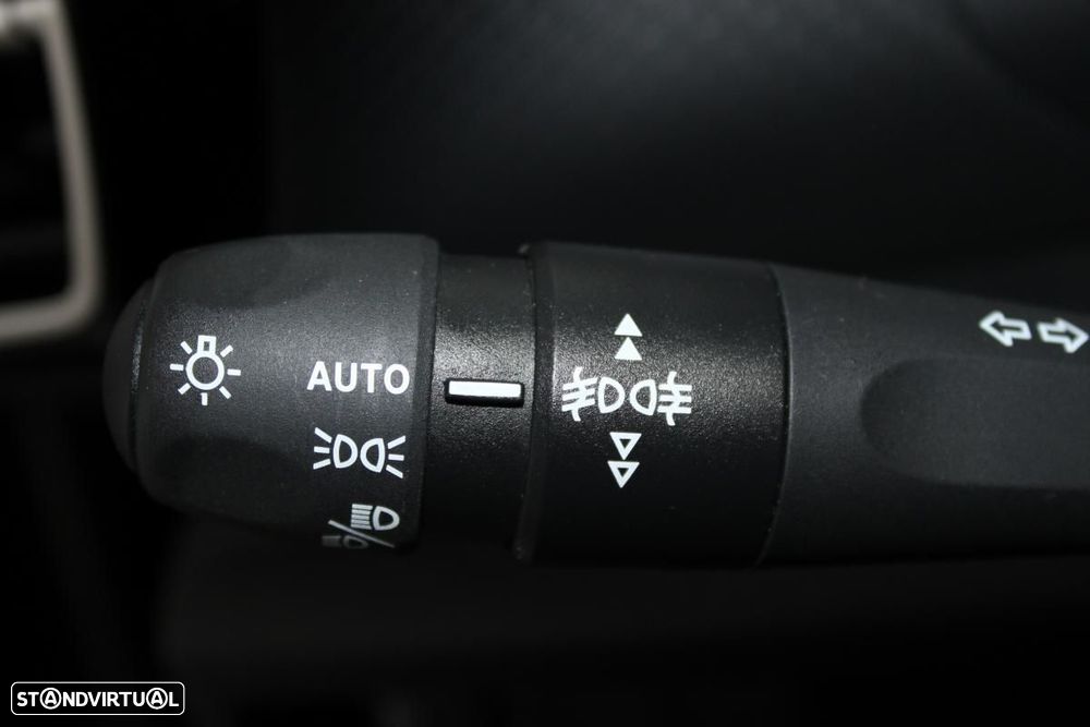 Citroën e-C4 X 54 kWh Autonomia Alargada Plus - 17