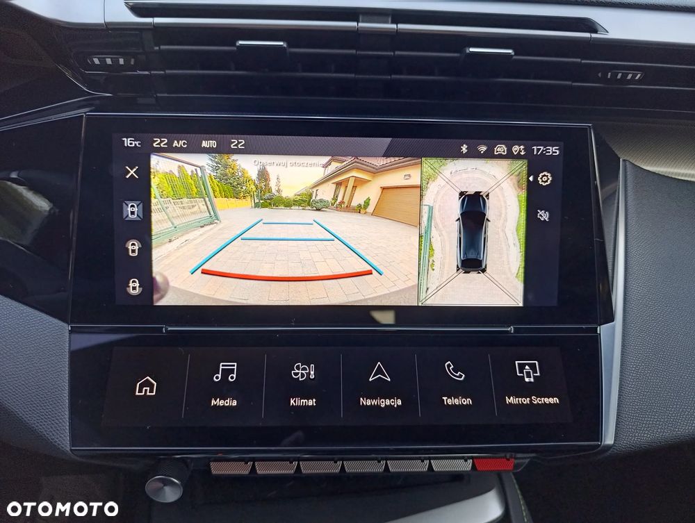 Peugeot 408 1.6 Plug-In Hybrid 180 GT EAT8 - 27