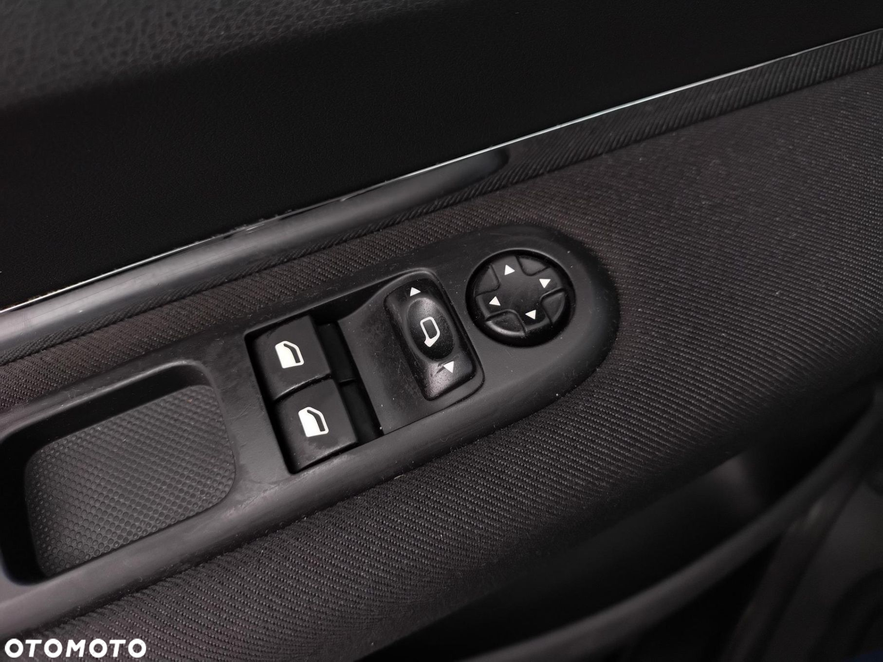 Peugeot 3008 1.6 Trendy - 13