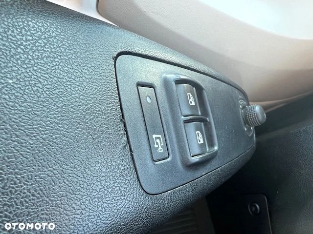 Peugeot Boxer L2H2 7-os. 2,0 Hdi 130 KM klima tempomat - 23