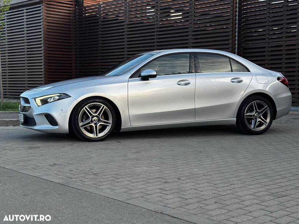 Mercedes-Benz A 180 d Sedan 8G-DCT Lim. AMG Line Advanced Plus - 10