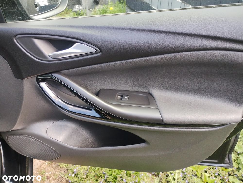 Opel Astra 1.6 D Start/Stop Business - 16