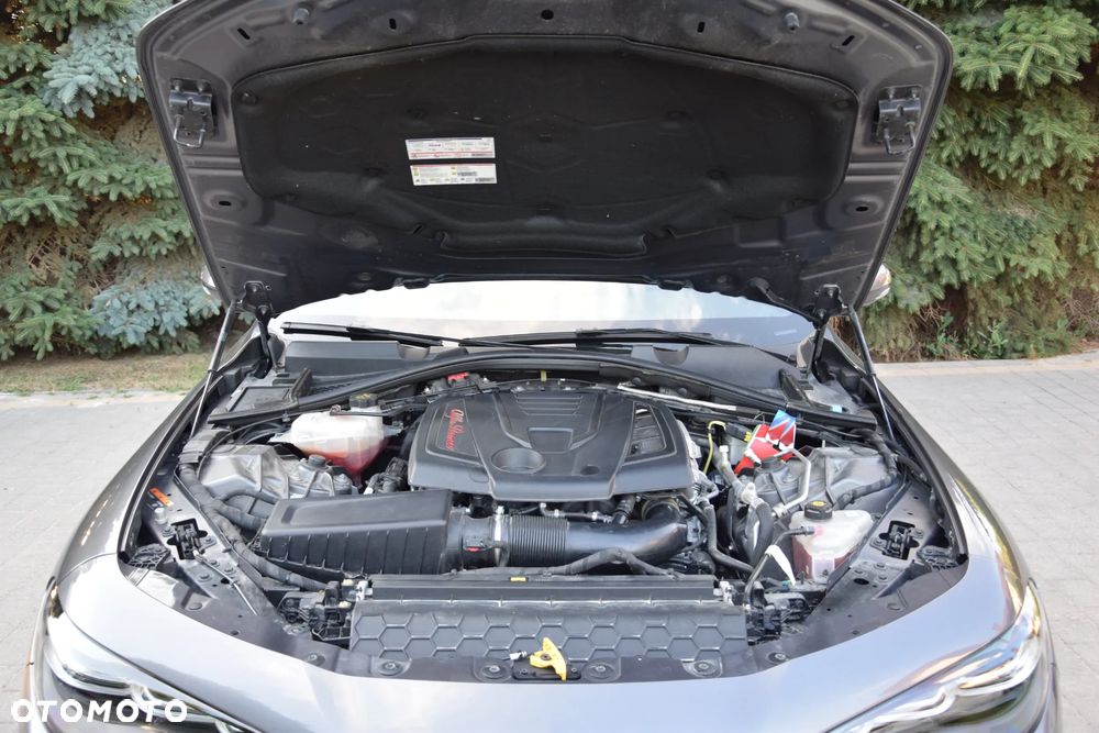 Alfa Romeo Giulia 2.0 Turbo 16V AT8 Veloce - 30
