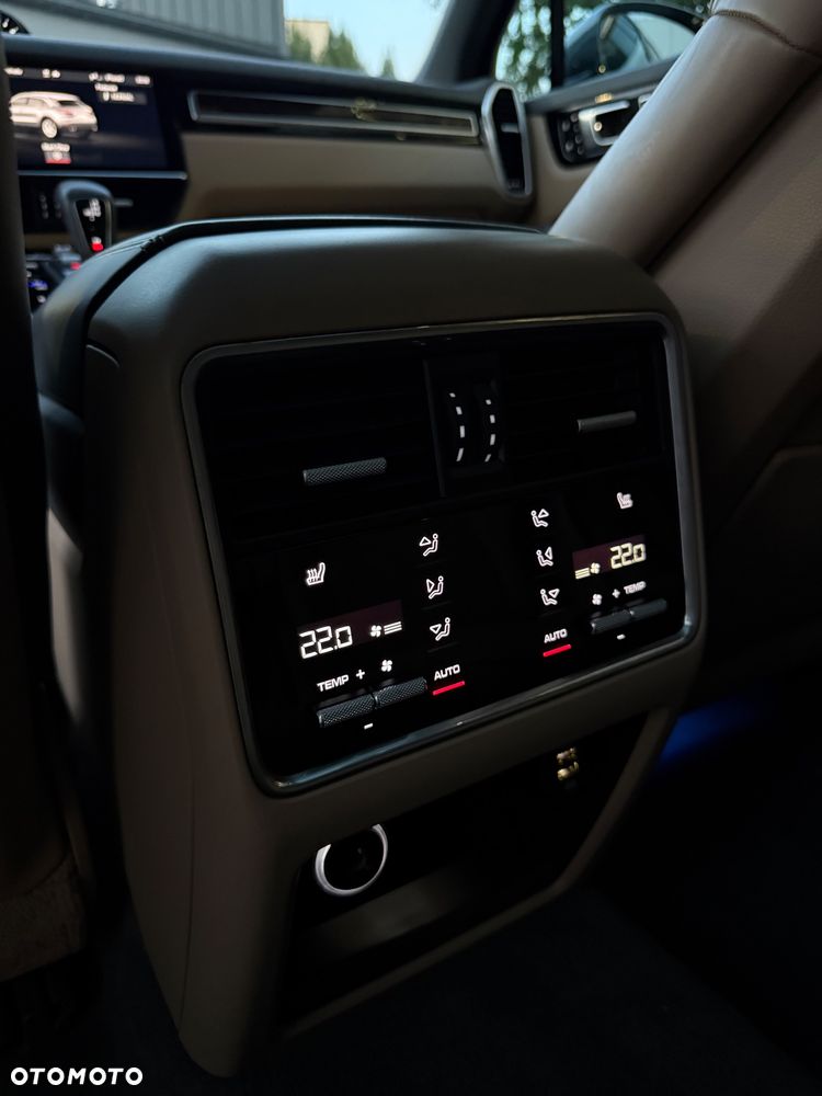 Porsche Cayenne S Tiptronic S - 22