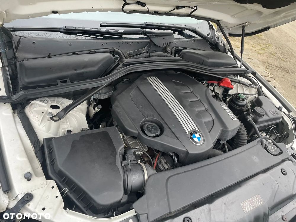 BMW Seria 5 520d - 16