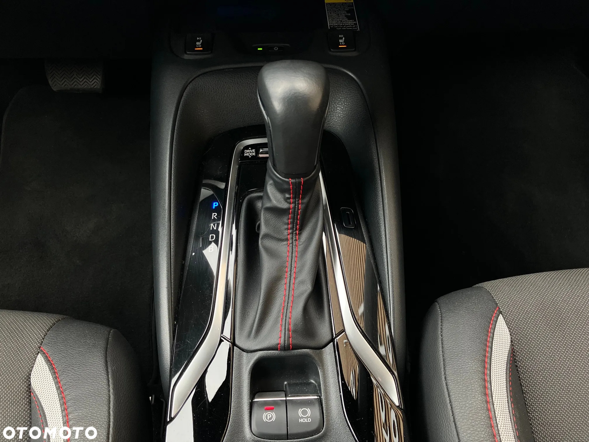 Toyota Corolla 1.8 Hybrid GR Sport Dynamic - 33