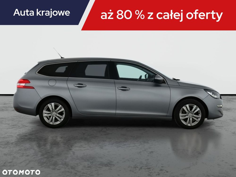 Peugeot 308 - 8