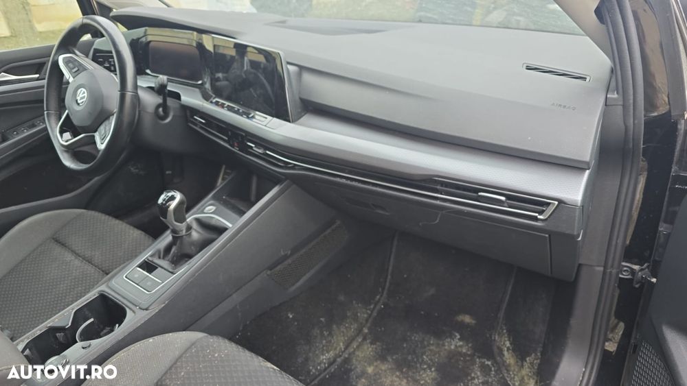 Volkswagen Golf 1.0 TSI OPF Active - 3