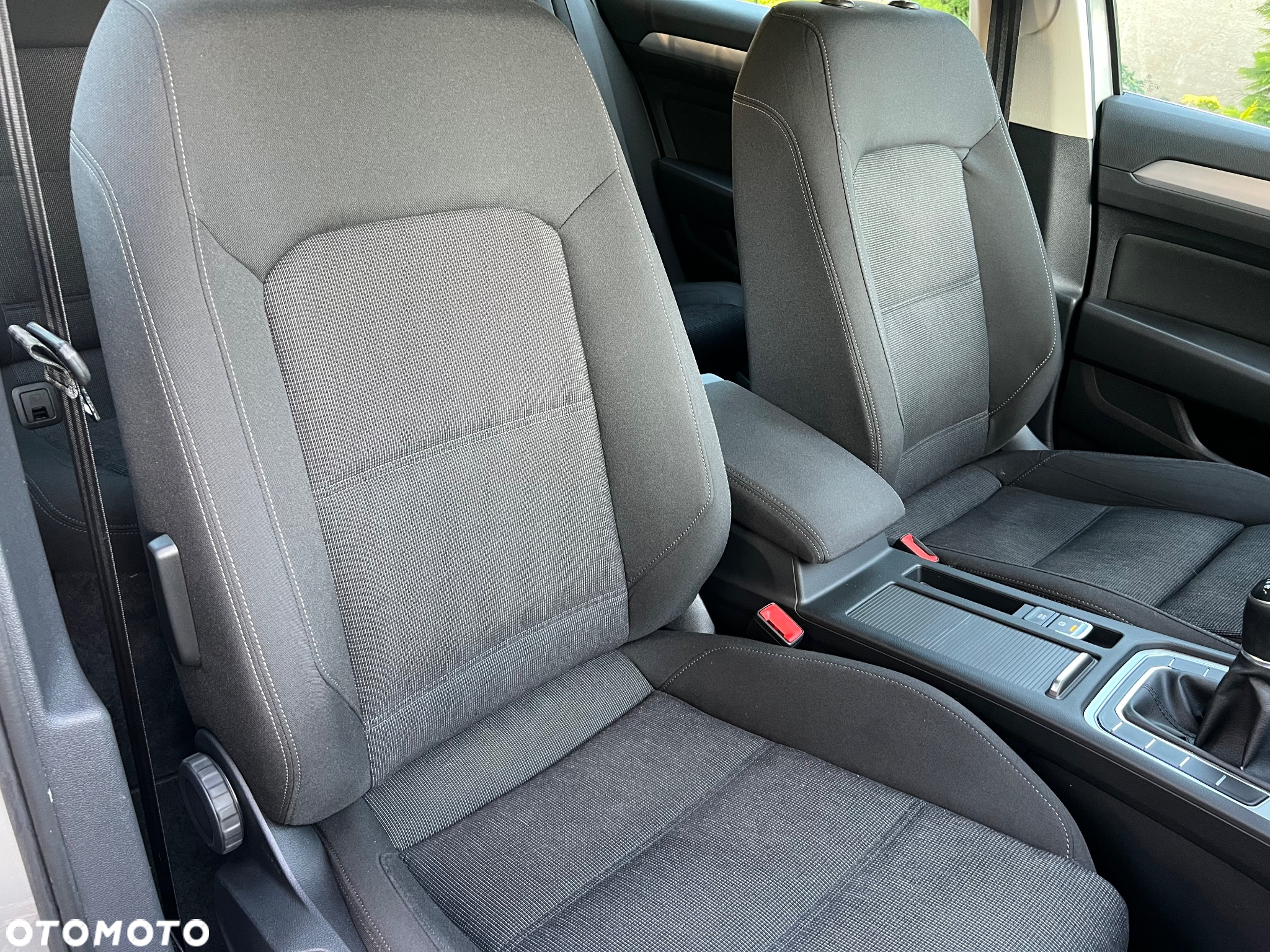 Volkswagen Passat Variant 1.4 TSI (BlueMotion Technology) Comfortline - 34