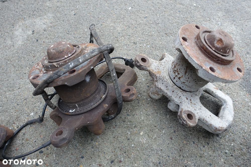 ZWROTNICA PIASTA LEWA PRAWA Z ABS SPRINTER VW LT 35 96-06r. - 7