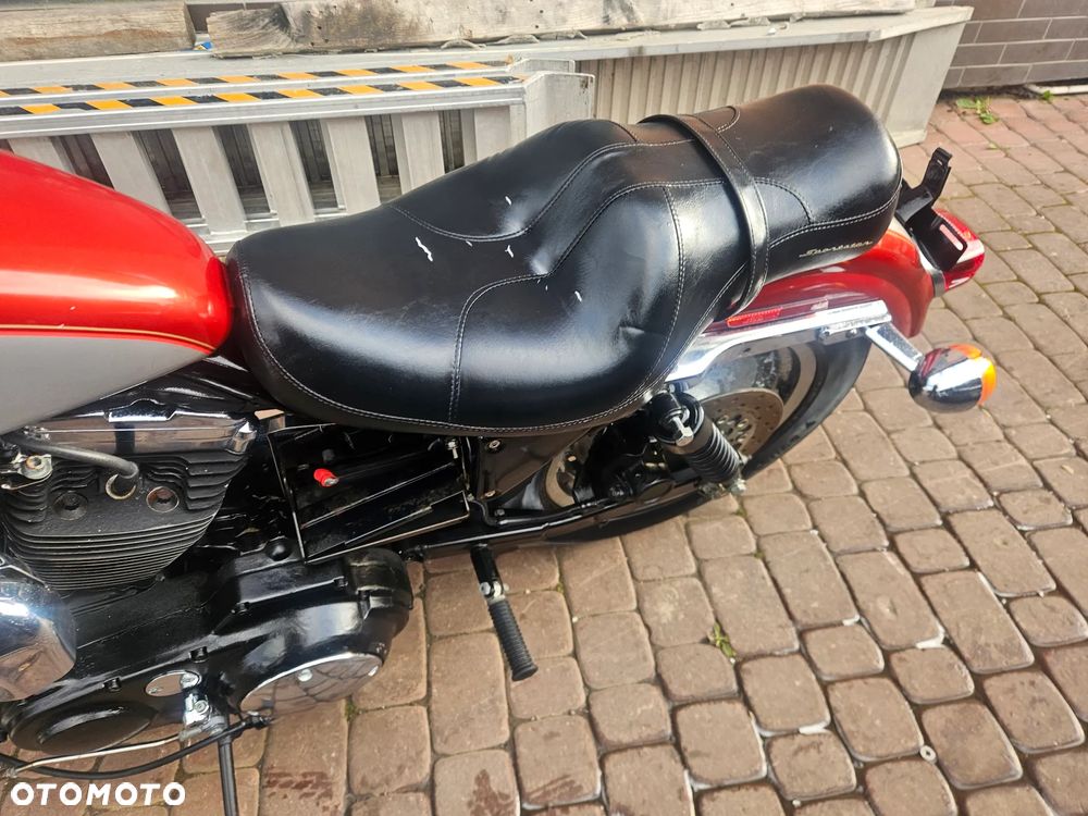 Harley-Davidson Sportster Custom 1200C - 19