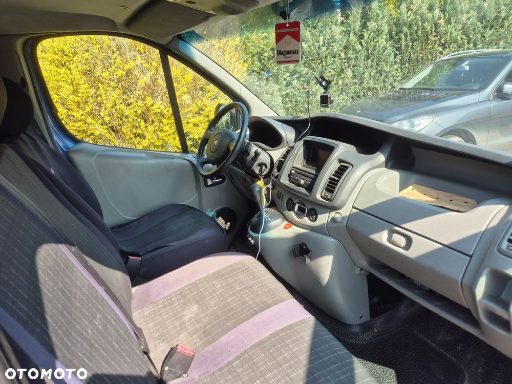 Renault Trafic - 6