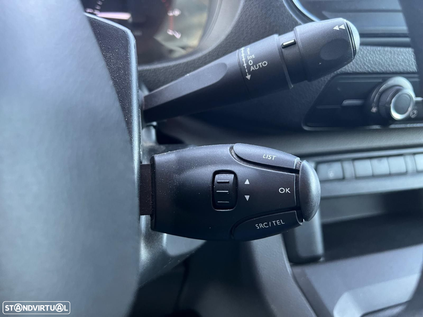 Peugeot Expert Outro - 11