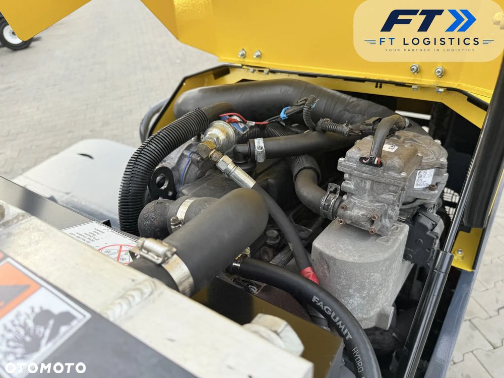 Combilift WÓZEK CZTEROKIERUNKOWY - WIELOKIERUNKOWY | COMBILIFT C4800 | GAS | DUPLEX 4040 MM | SZEROKI POZYCJONER WIDEŁ 3100 | WOLNY SKOK | NOWE OPONY | OGRZEWANIE | PO SERWISIE | STAN IDEALNY - 26