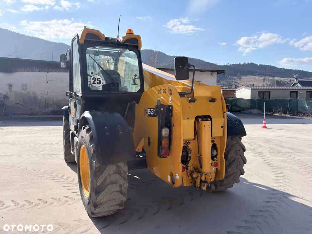JCB 531-70 Agri - 17