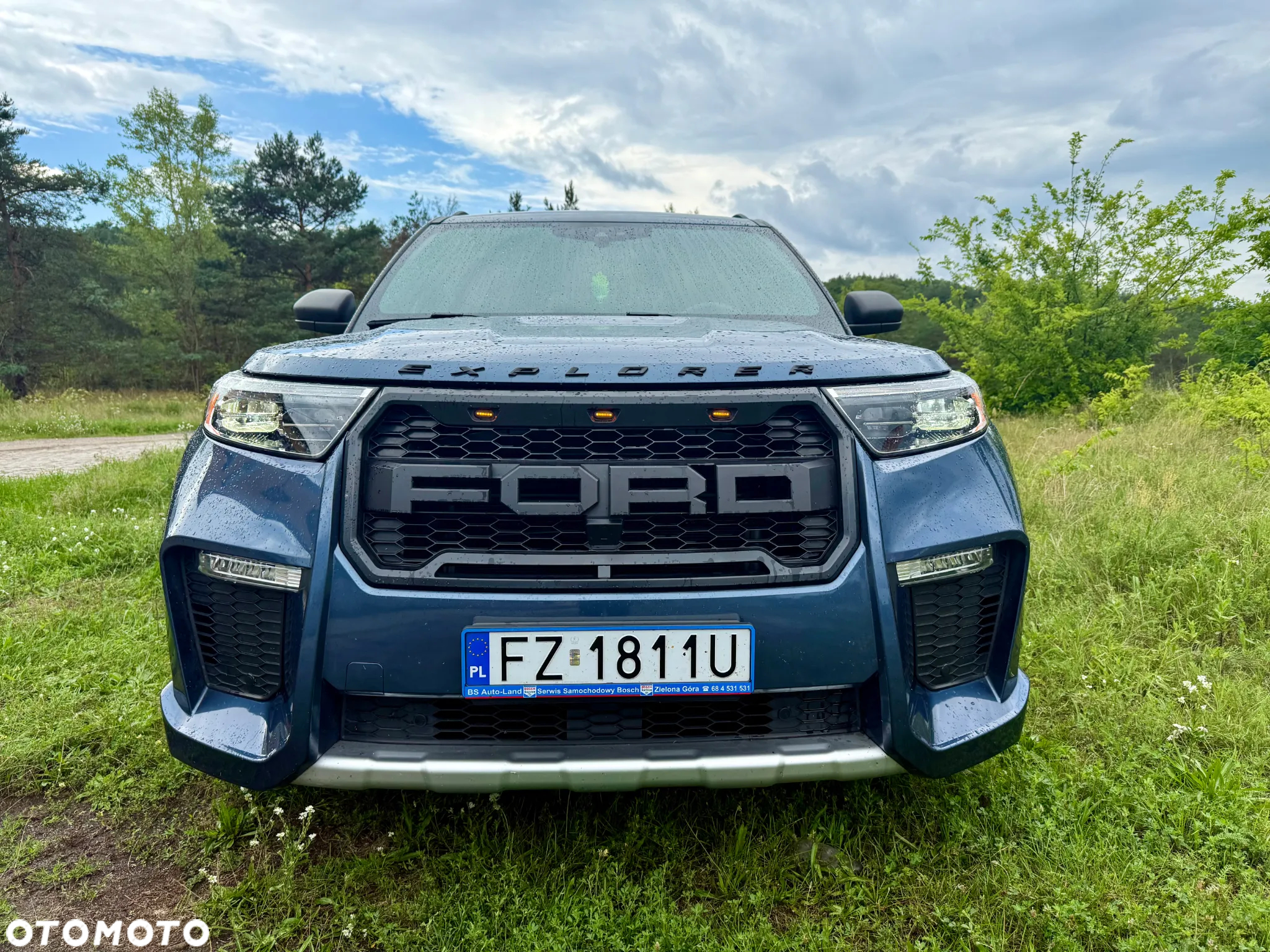 Ford Explorer - 2