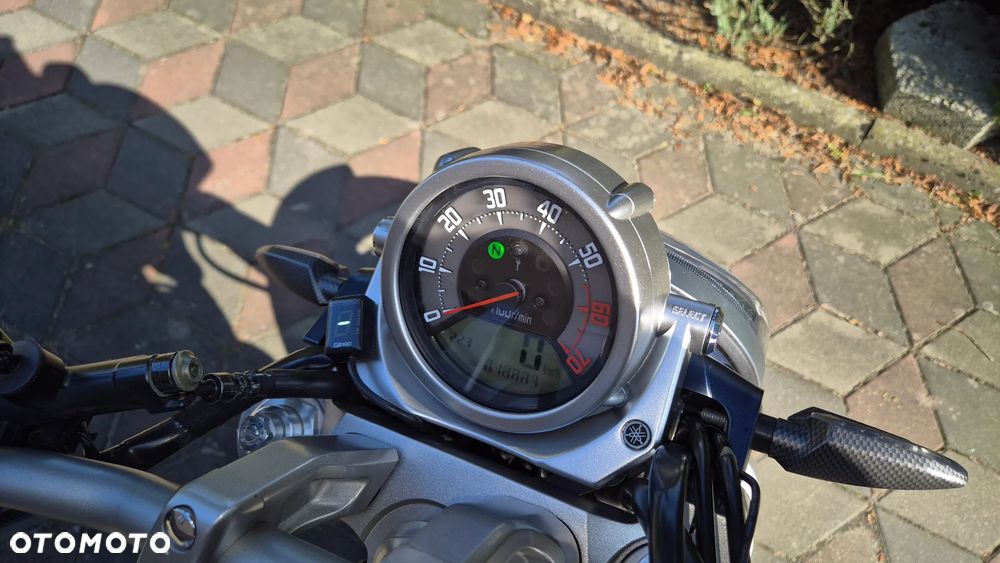 Yamaha MT - 10