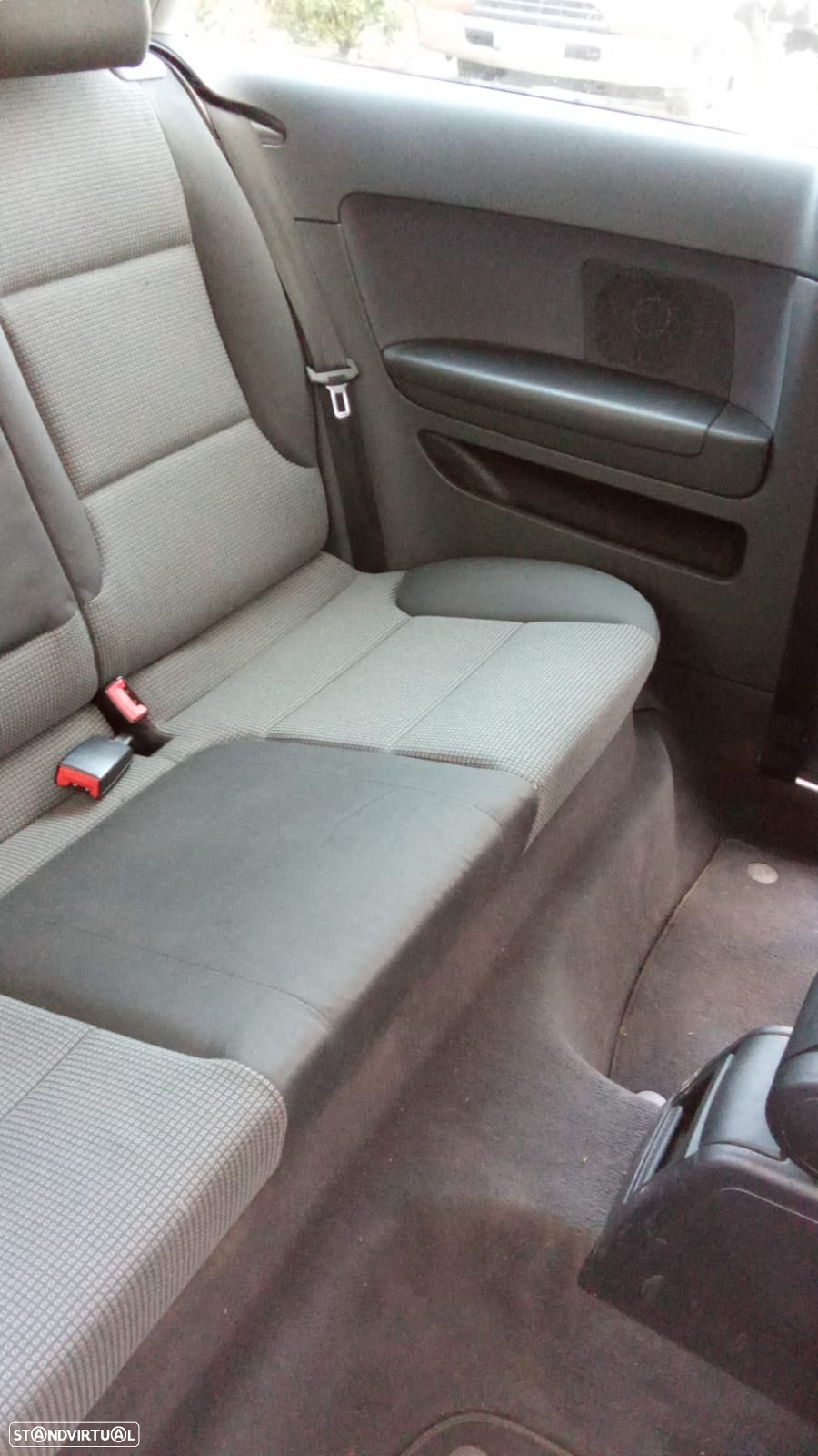 Audi A3 1.9 TDI Ambiente - 8