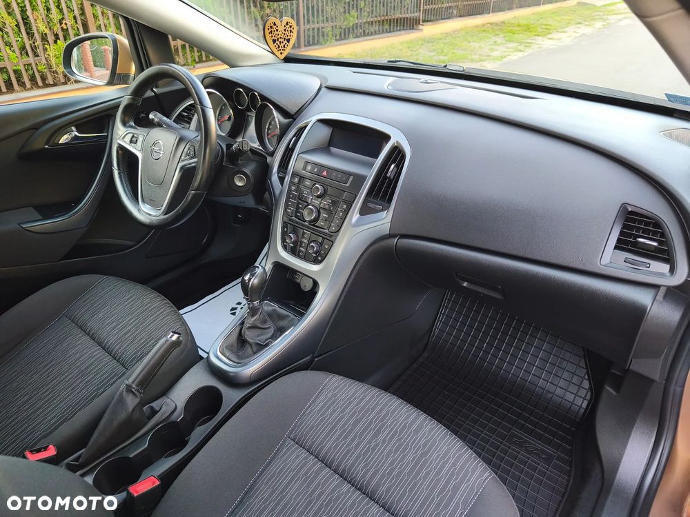 Opel Astra 1.6 CDTI Energy - 24