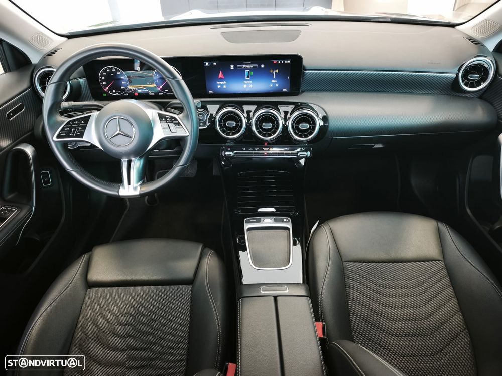 Mercedes-Benz A 200 Limousine Progressive Aut. - 14