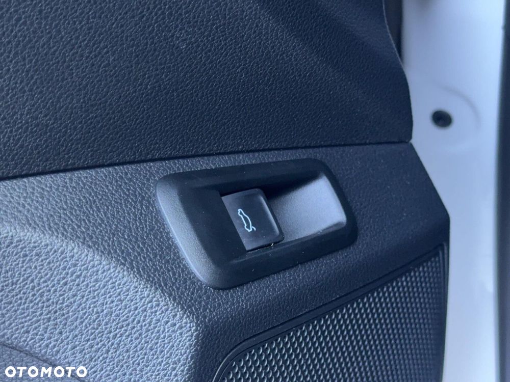 Skoda Kamiq 1.0 TSI Style DSG - 32