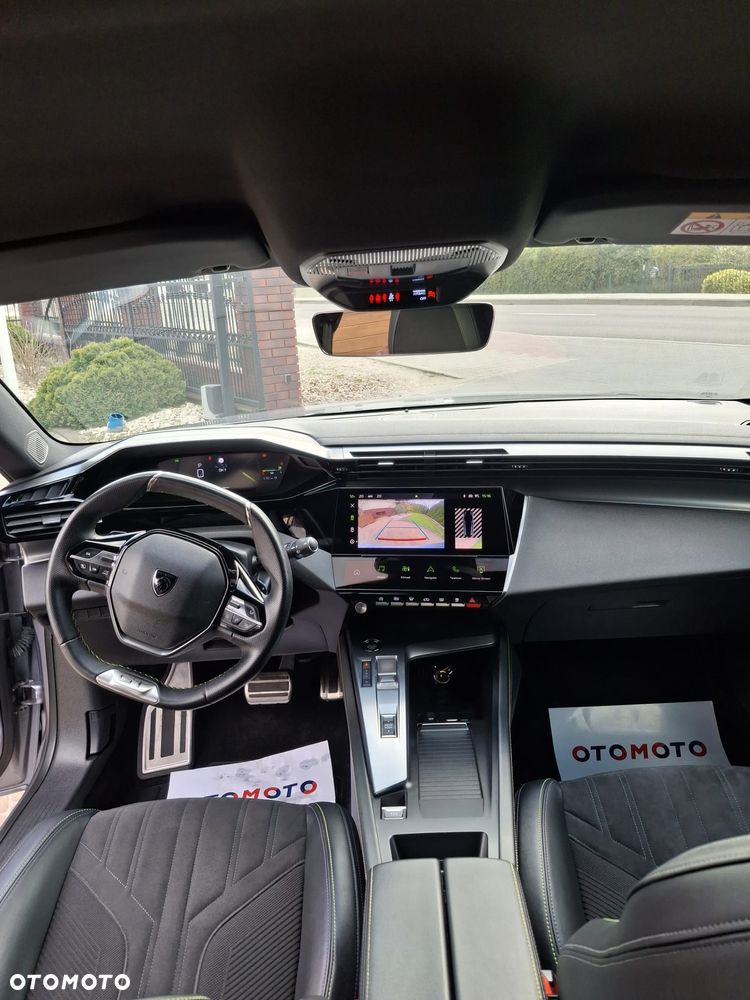 Peugeot 308 PureTech 130 EAT8 GT - 27