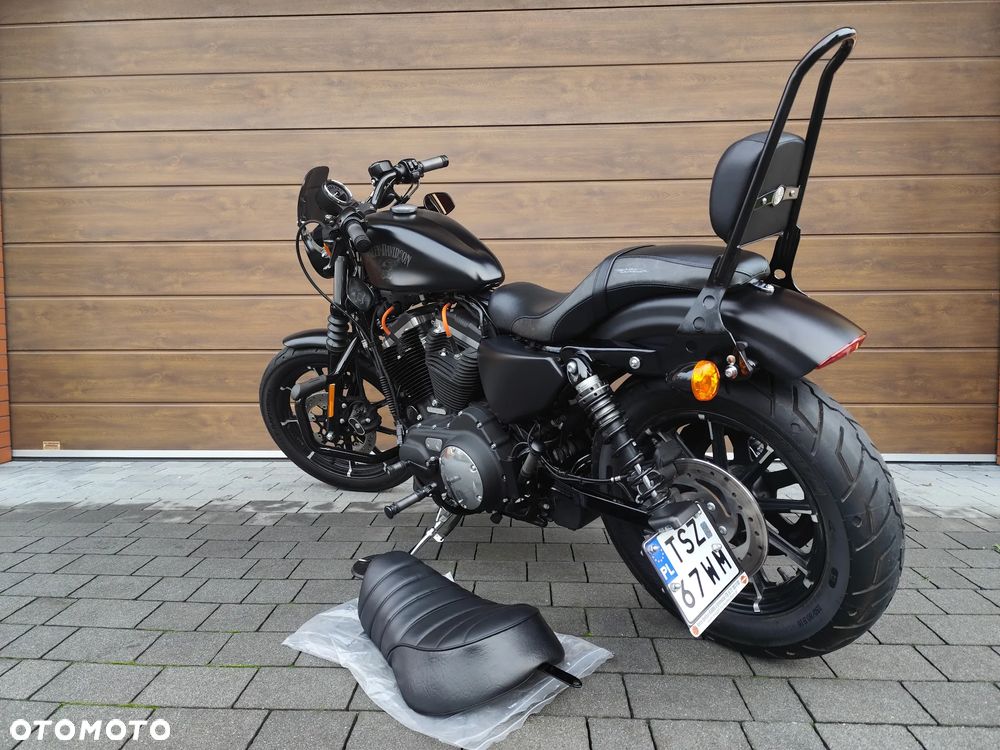 Harley-Davidson Sportster Iron 883 - 35