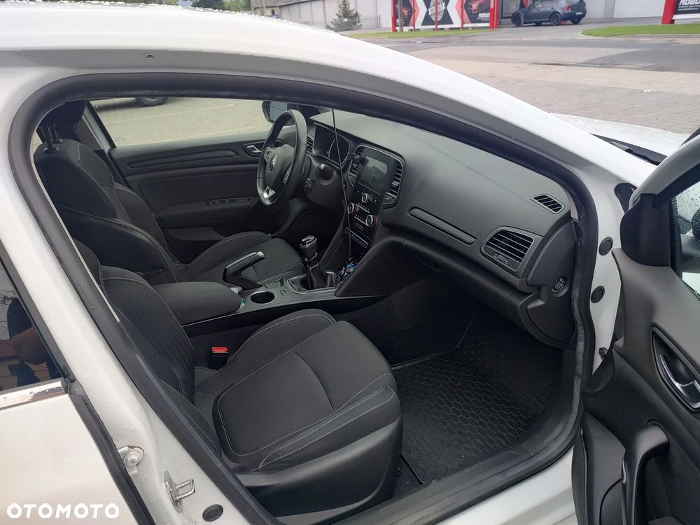 Renault Megane 1.5 dCi Limited - 15