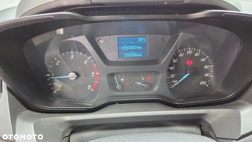 Ford Transit Custom 330 L2H1 Ambiente - 16