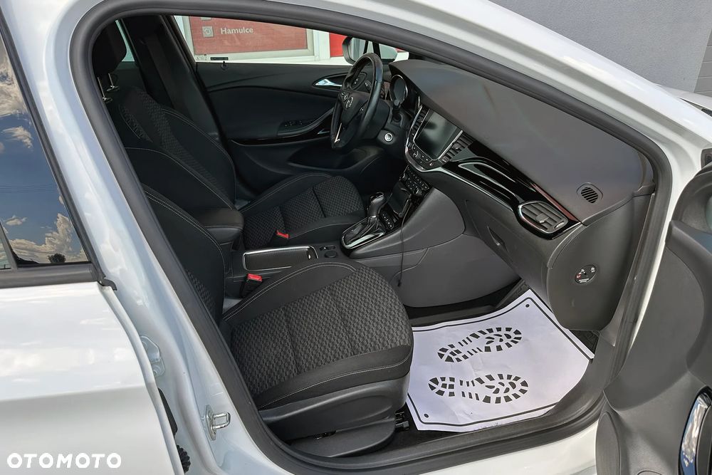 Opel Astra - 37