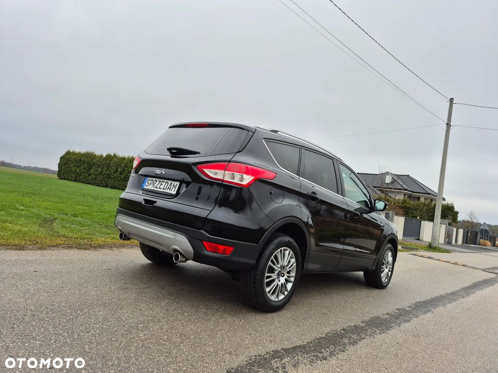 Ford Kuga 2.0 TDCi 2x4 Titanium - 27