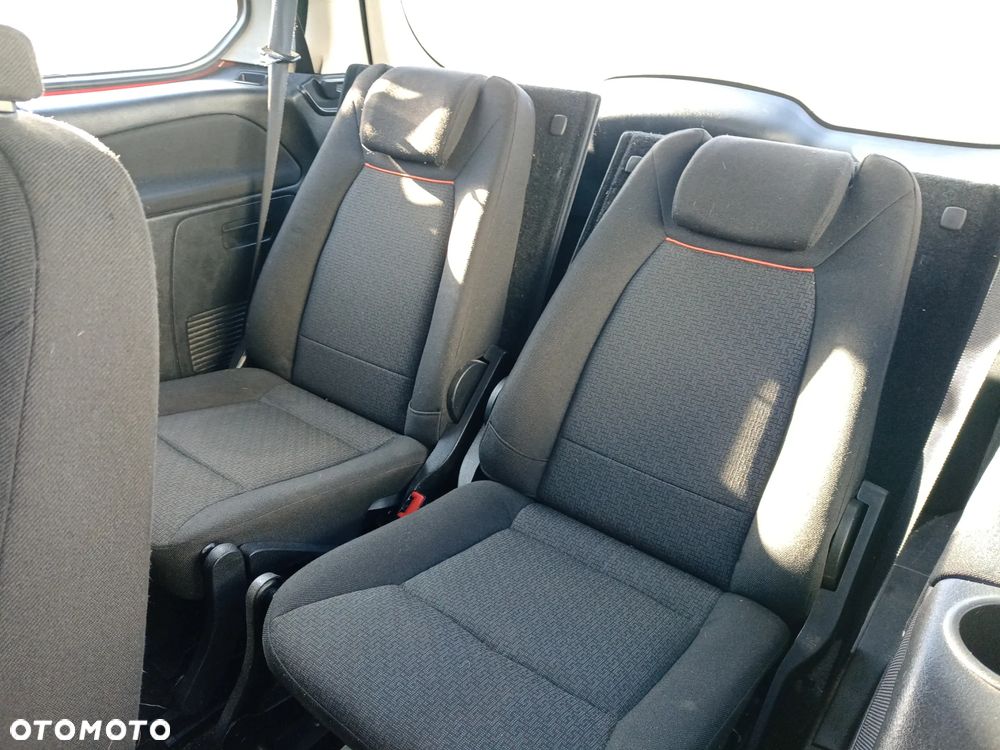 Ford Galaxy 2.0 Ambiente - 15